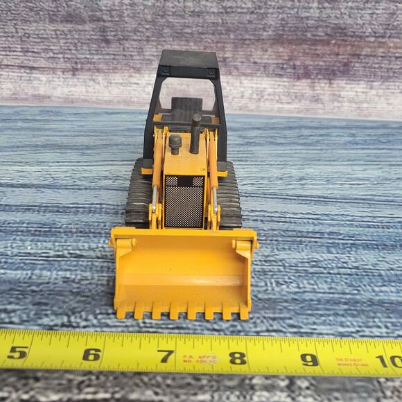 Case 850C Track Loader - CAB - o/c - 1/35 - NZG  -Conrad NZG #176 west Germany - Picture 3 of 9